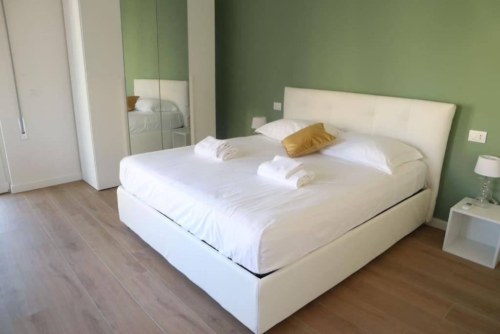 Santa Maria Novella - Golden Lily Florence, City Center Apartment エクステリア 写真