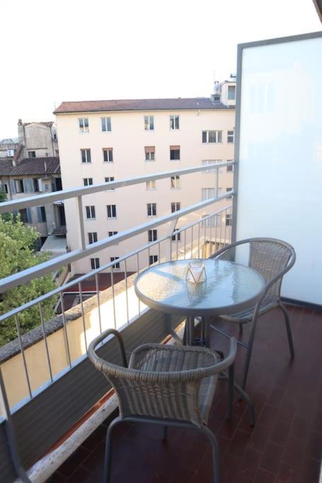 Santa Maria Novella - Golden Lily Florence, City Center Apartment エクステリア 写真