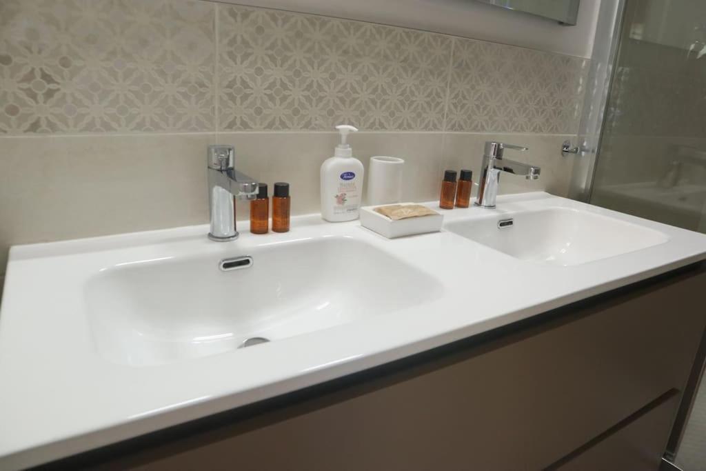 Santa Maria Novella - Golden Lily Florence, City Center Apartment エクステリア 写真
