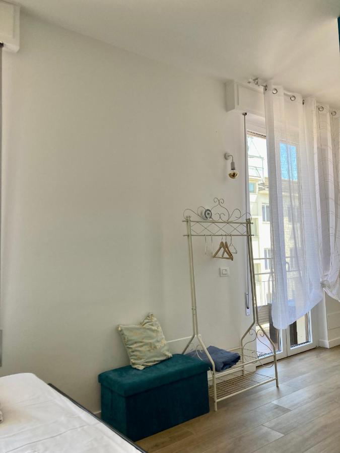 Santa Maria Novella - Golden Lily Florence, City Center Apartment エクステリア 写真