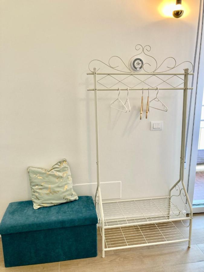 Santa Maria Novella - Golden Lily Florence, City Center Apartment エクステリア 写真